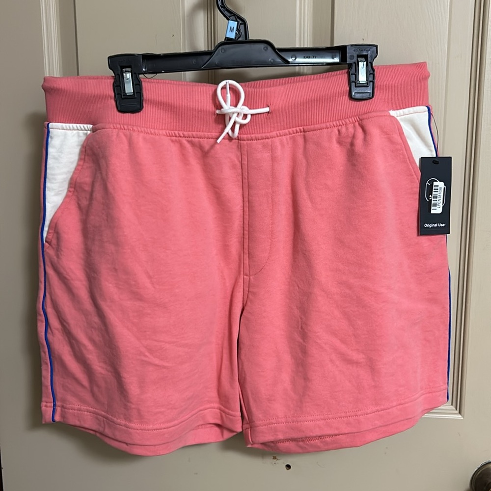 New w tag short from original use